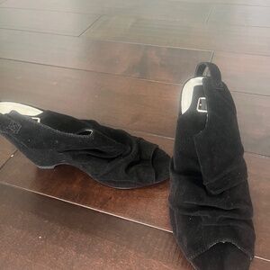 Womens shoes